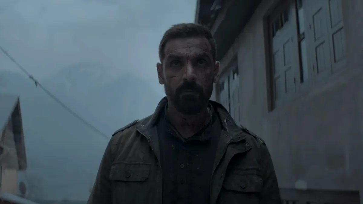 john-abraham-gets-upset-after-journalist-questions-hi-about-doing-same-kind-of-movies-can-i-call-out-bad-questions-idiots